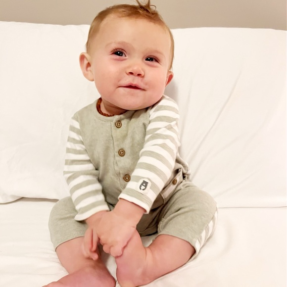 Rabbit + Bear Other - ORGANIC Rabbit + Bear- mint green romper (6-9 months)